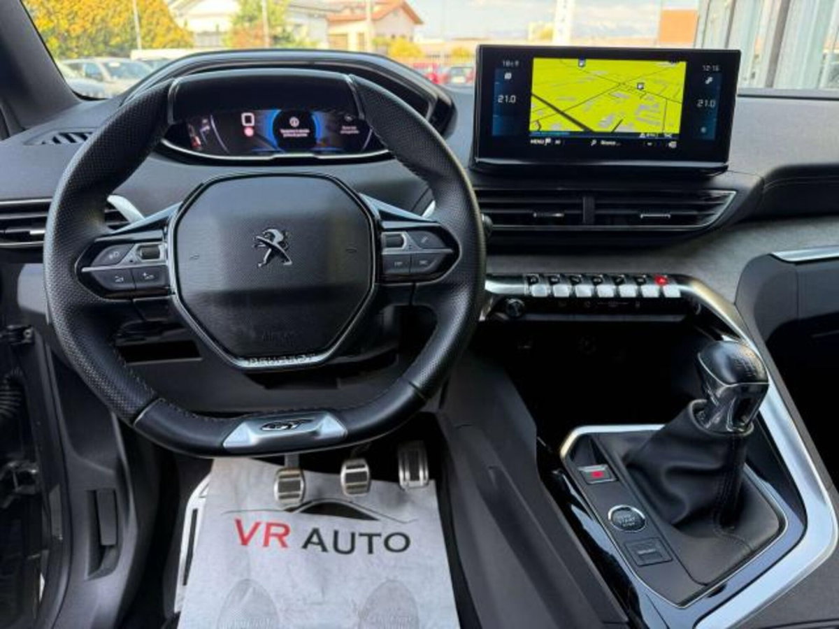 Peugeot 3008 PureTech Turbo 130 S&S GT (9)