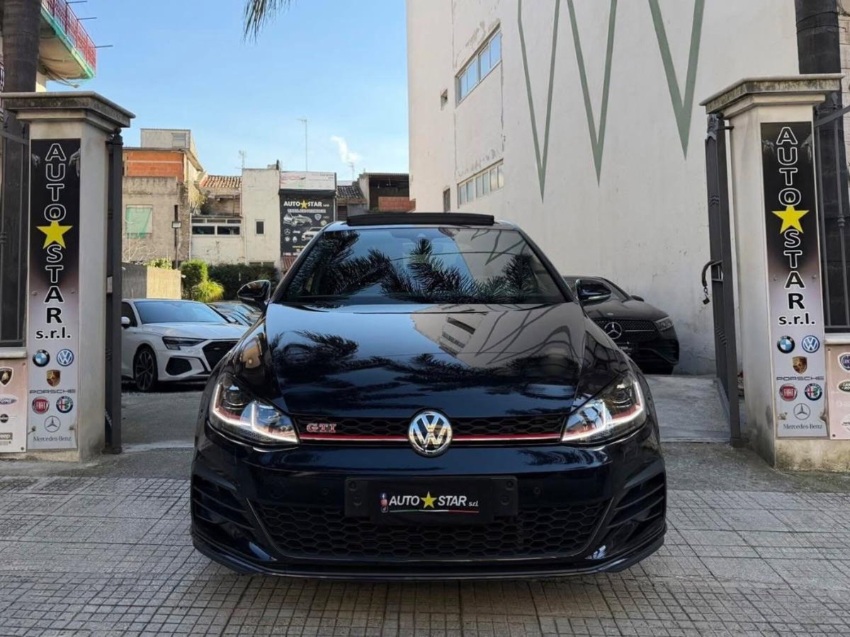 Volkswagen Golf GTI Performance 2.0 245 CV TSI 5p. BMT (3)