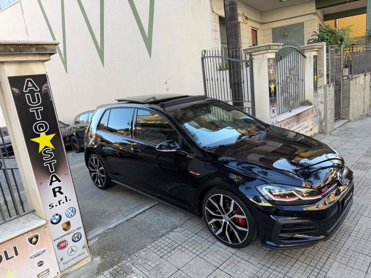 Volkswagen Golf GTI Performance 2.0 245 CV TSI 5p. BMT (4)