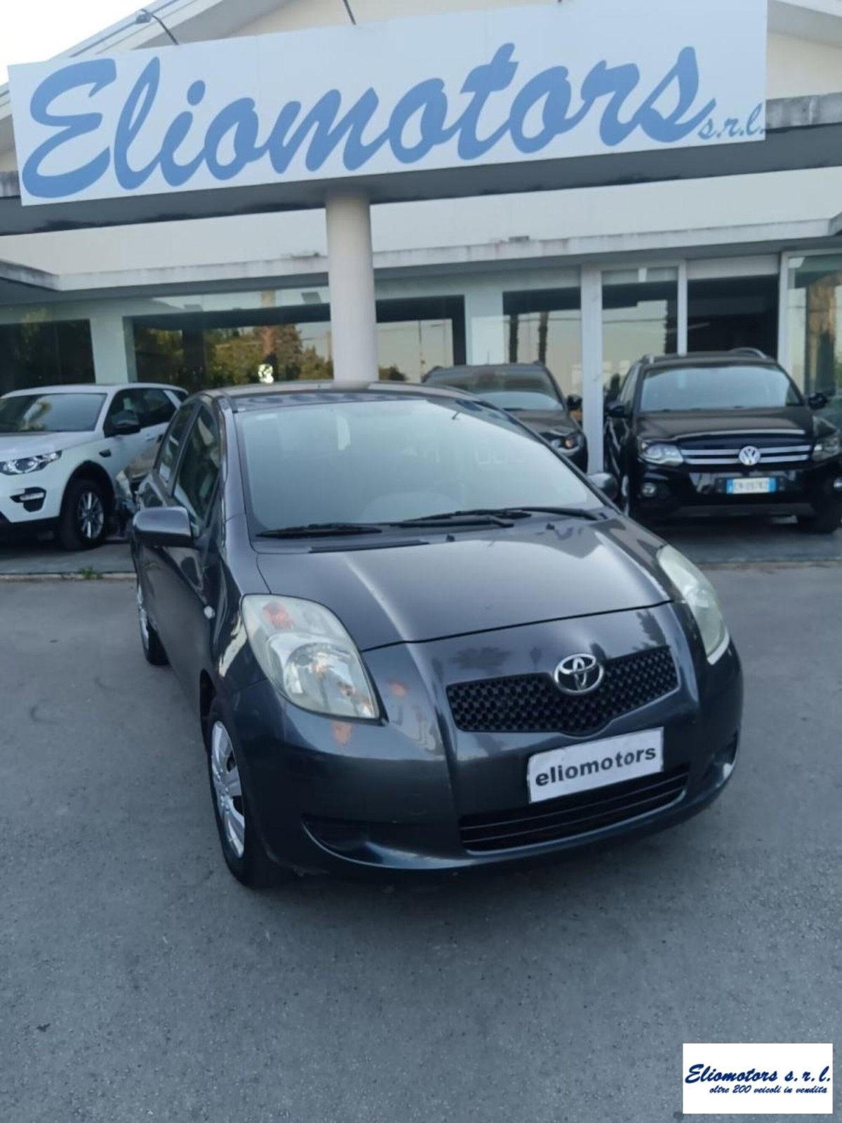 Toyota Yaris 16V cat 5 porte Sol (2)
