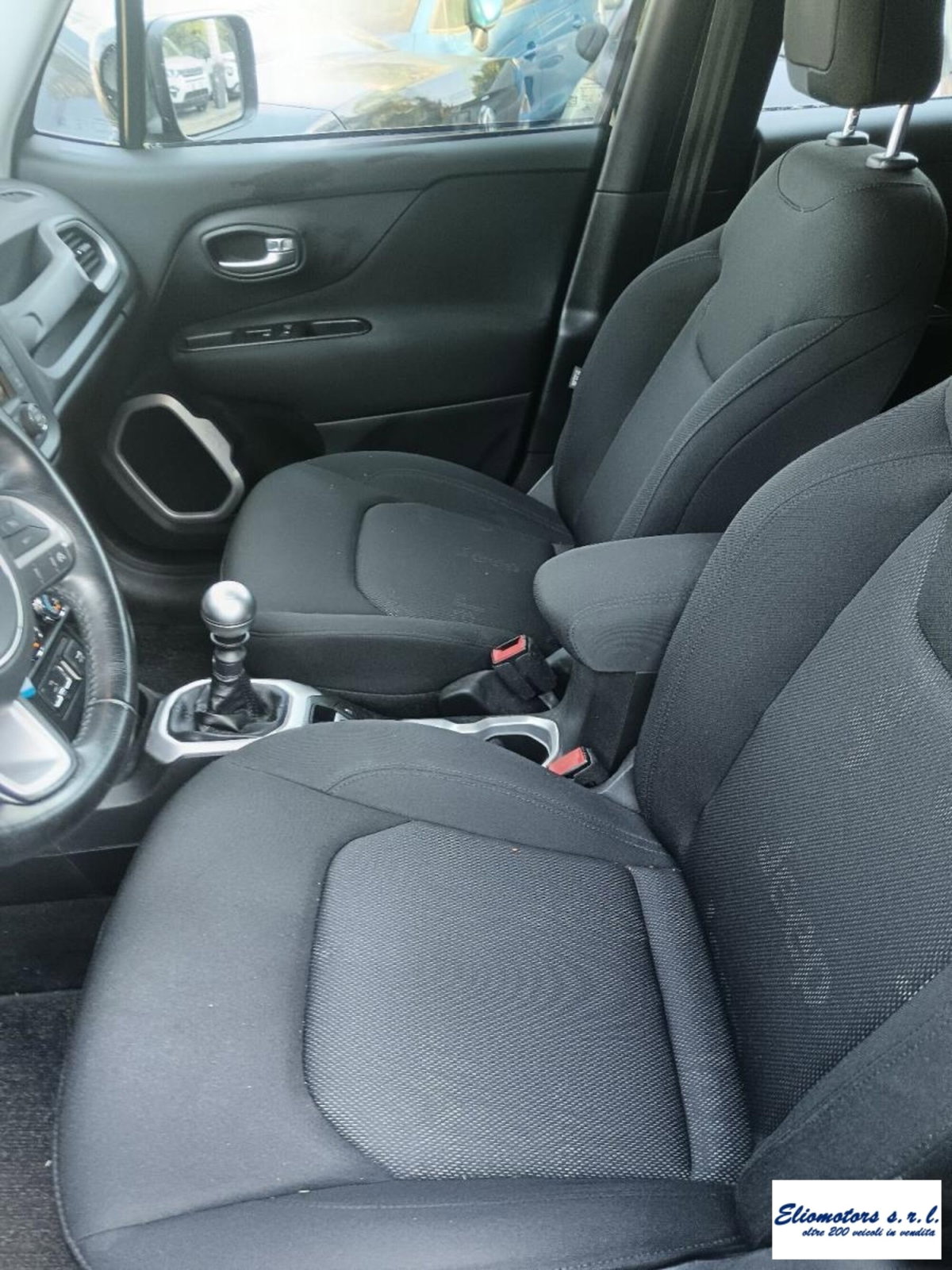 Jeep Renegade 1.6 Mjt 120 CV Longitude (4)