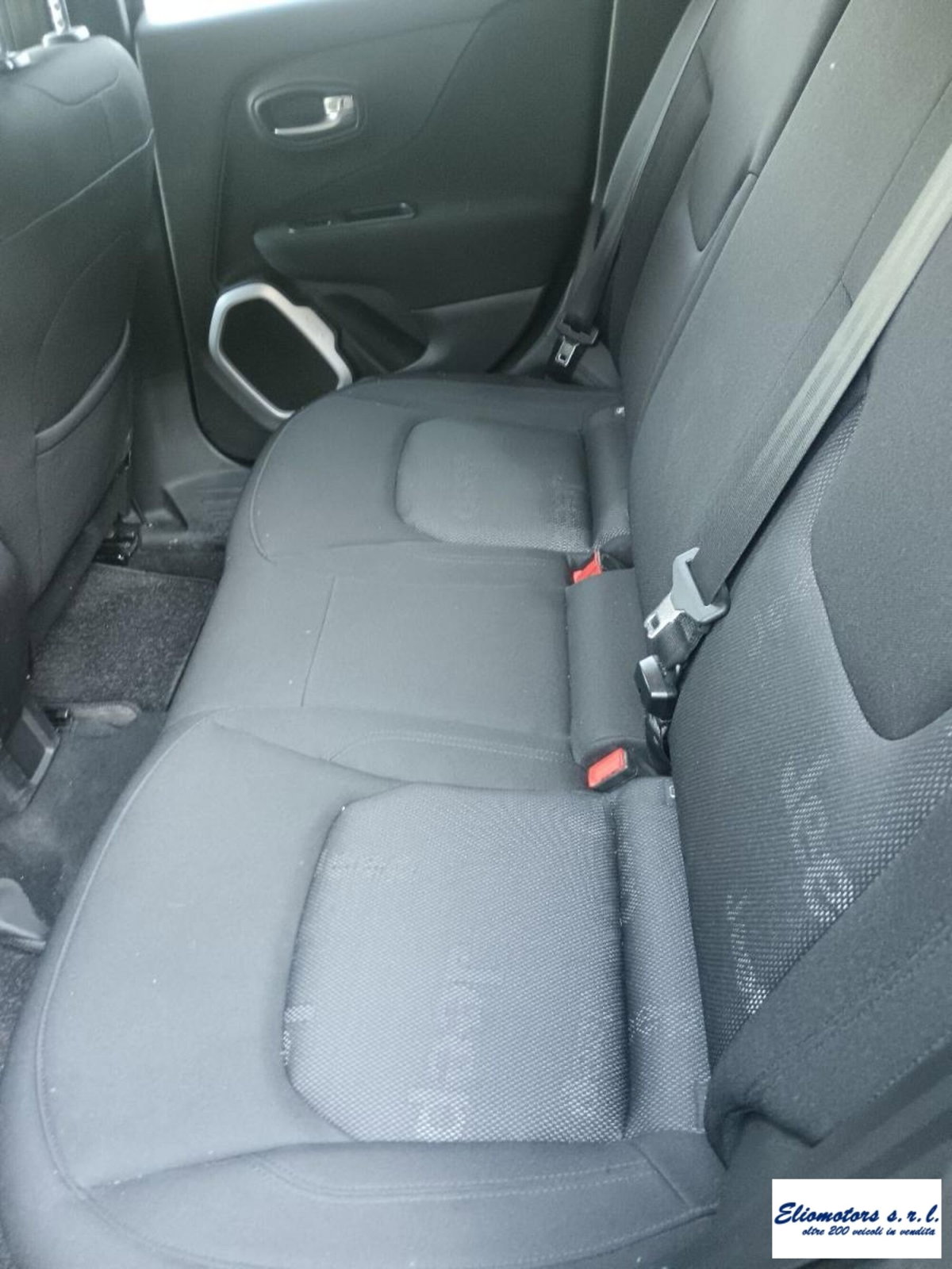 Jeep Renegade 1.6 Mjt 120 CV Longitude (5)