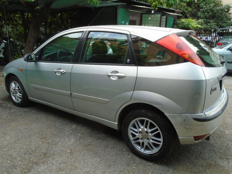Ford Focus 1.6i 16V cat 5p. Ghia