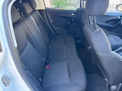 Peugeot 208 75 5 porte Active (16)