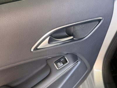 Mercedes-Benz Classe A 180 CDI Automatic Sport (12)