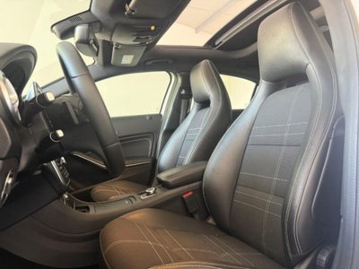 Mercedes-Benz Classe A 180 CDI Automatic Sport (18)