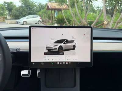 Tesla Model 3 Model 3 Long Range RWD (14)