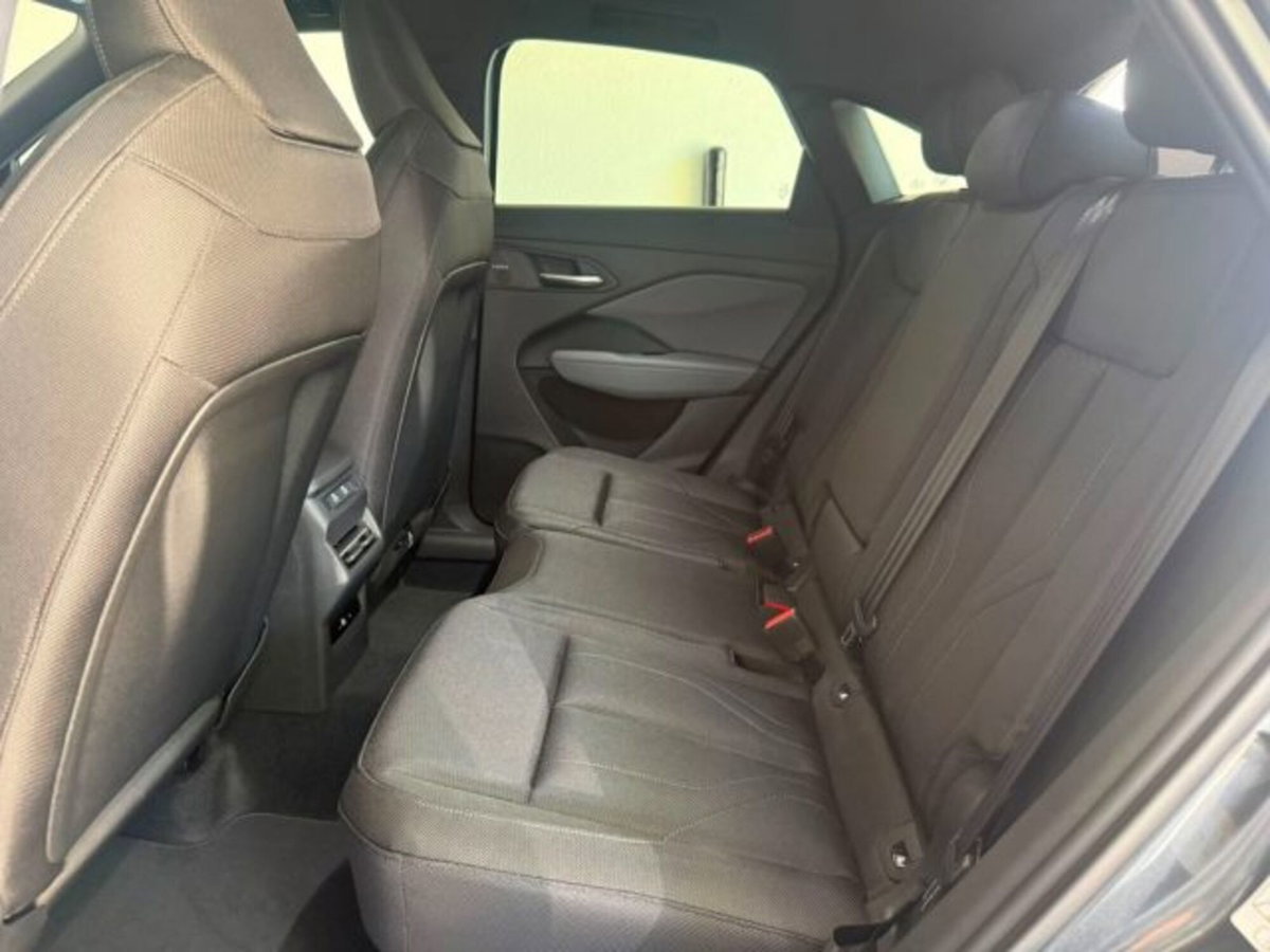 Audi Q3 Sportback 35 TDI quattro S tronic S line edition (11)