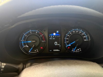 Toyota Hilux 2.8 D A/T 4WD porte Double Cab Invincible (20)