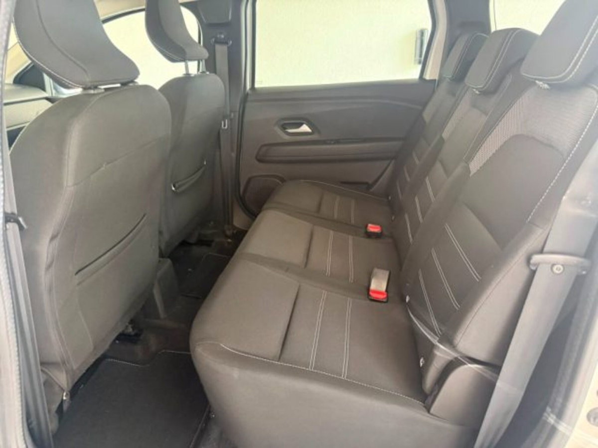 Dacia Jogger Jogger 1.0 TCe GPL 100 CV 7 posti Extreme (10)