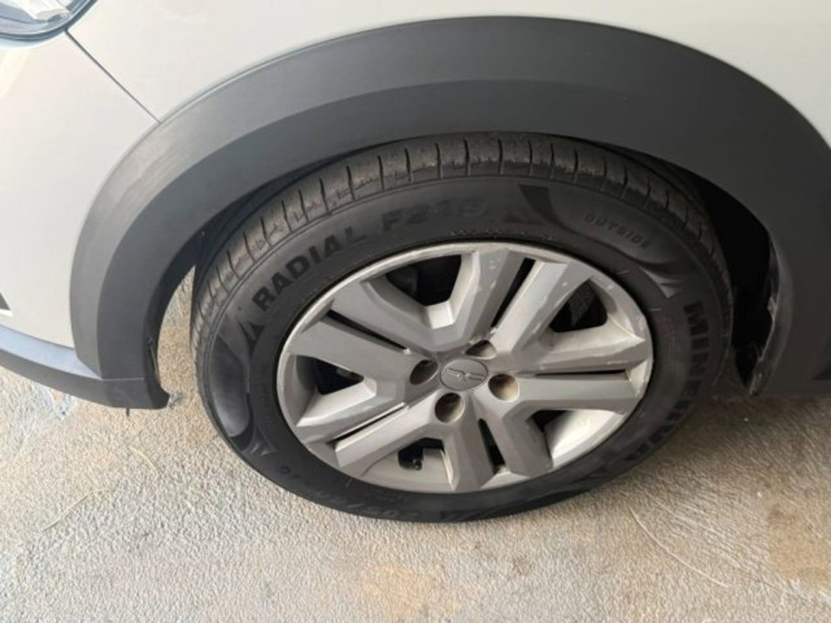 Dacia Jogger Jogger 1.0 TCe GPL 100 CV 7 posti Extreme (20)