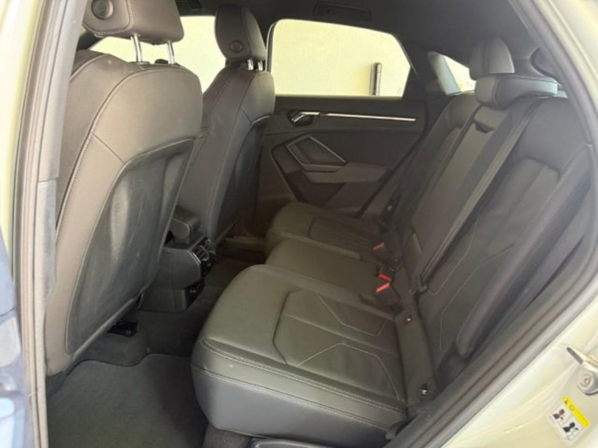 Audi Q3 Sportback 35 TDI S line edition (11)
