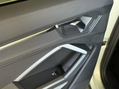 Audi Q3 Sportback 35 TDI S line edition (13)