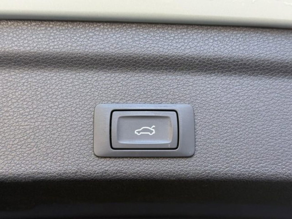 Audi Q3 Sportback 35 TDI S line edition (8)