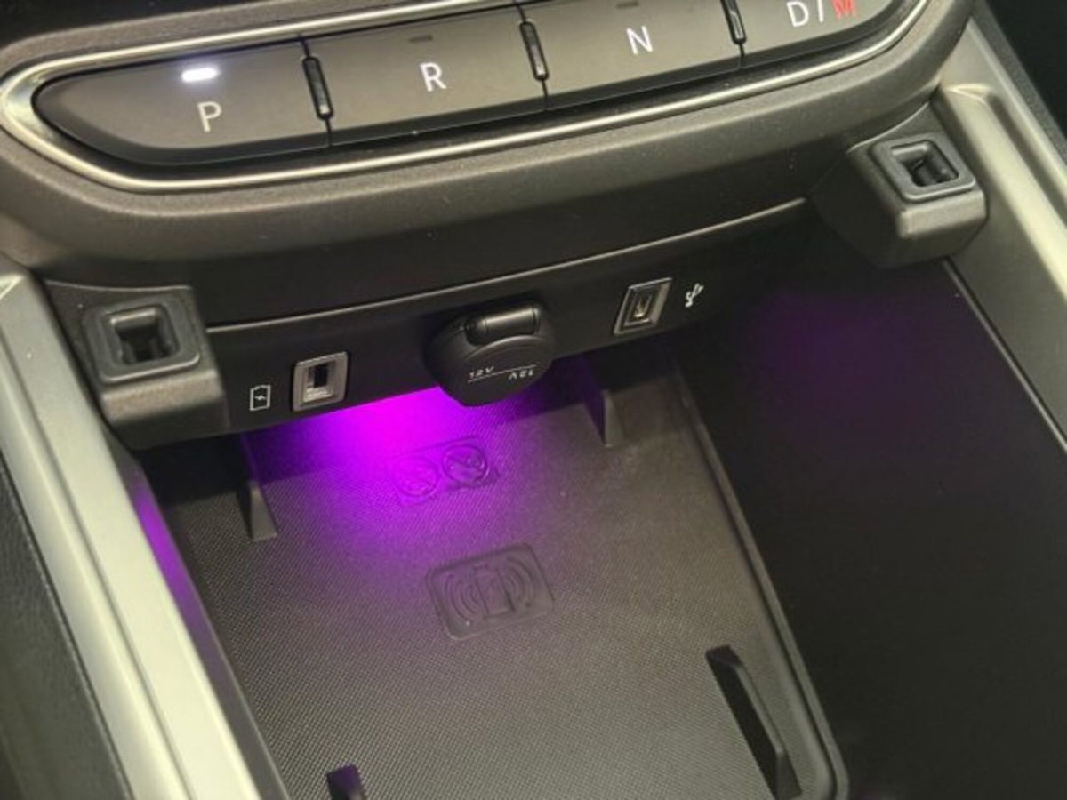 Jeep Avenger 1.2 turbo Summit fwd 100cv (14)