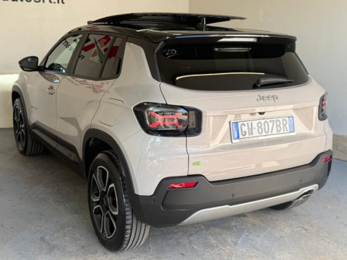 Jeep Avenger 1.2 turbo Summit fwd 100cv (5)