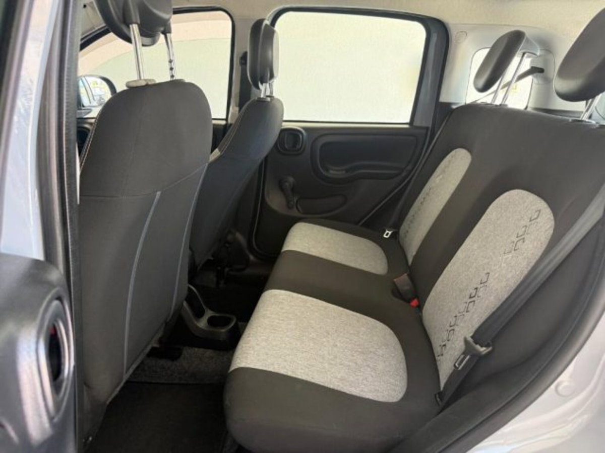 Fiat Panda 1.3 MJT 95 CV S&S Lounge (10)