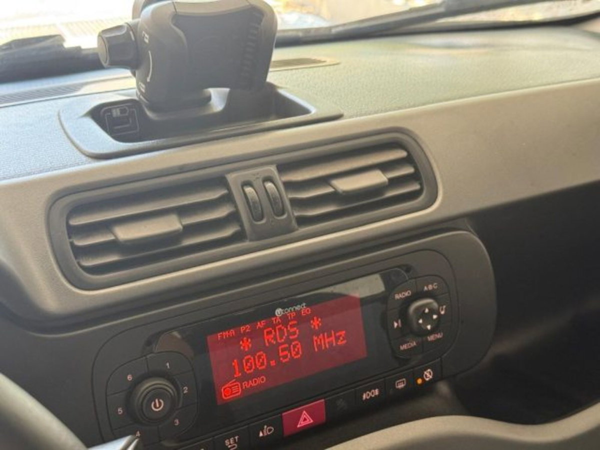 Fiat Panda 1.3 MJT 95 CV S&S Lounge (13)