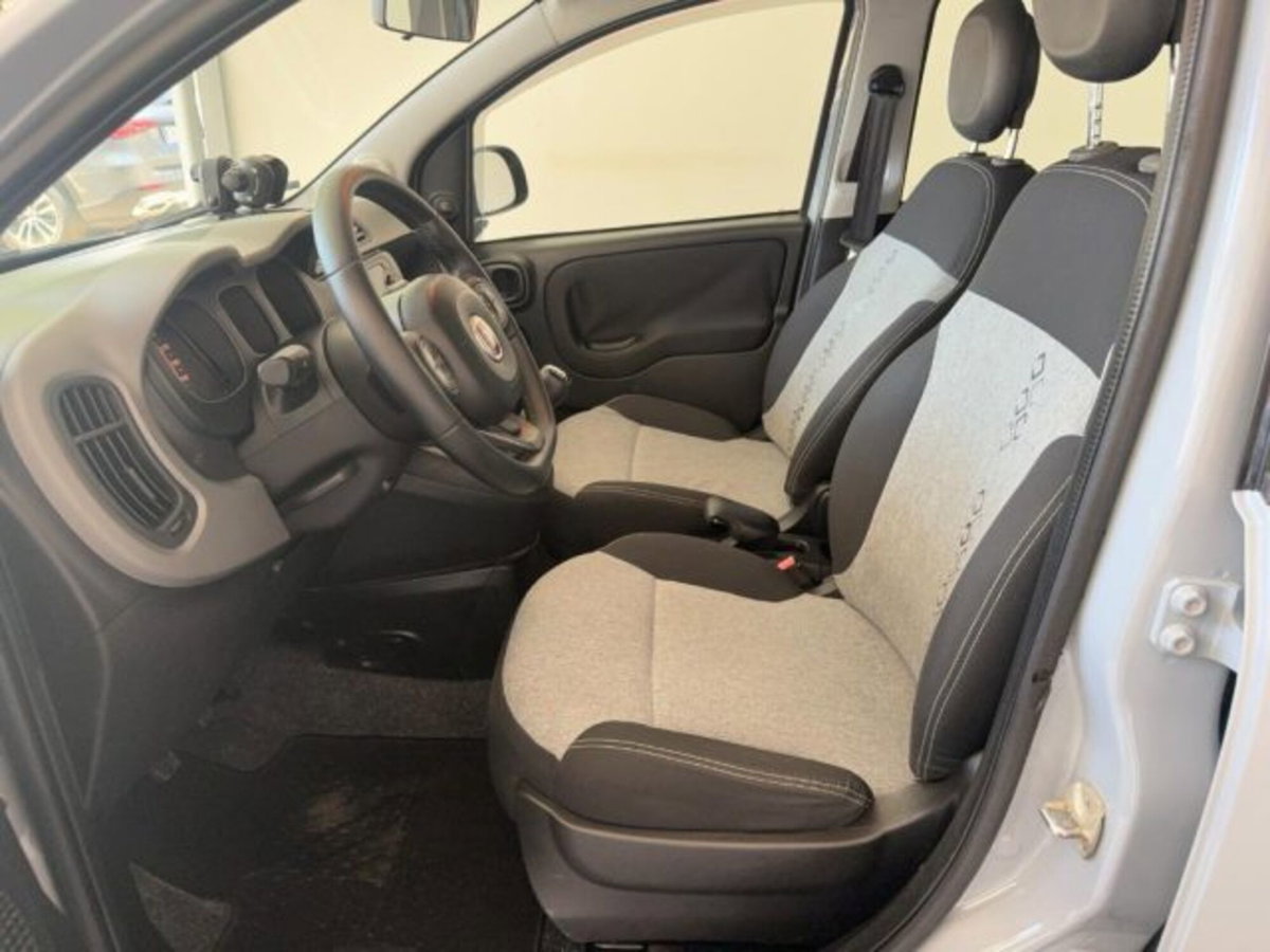 Fiat Panda 1.3 MJT 95 CV S&S Lounge (17)