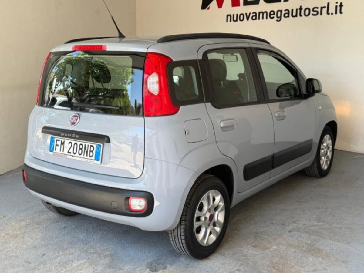 Fiat Panda 1.3 MJT 95 CV S&S Lounge (5)