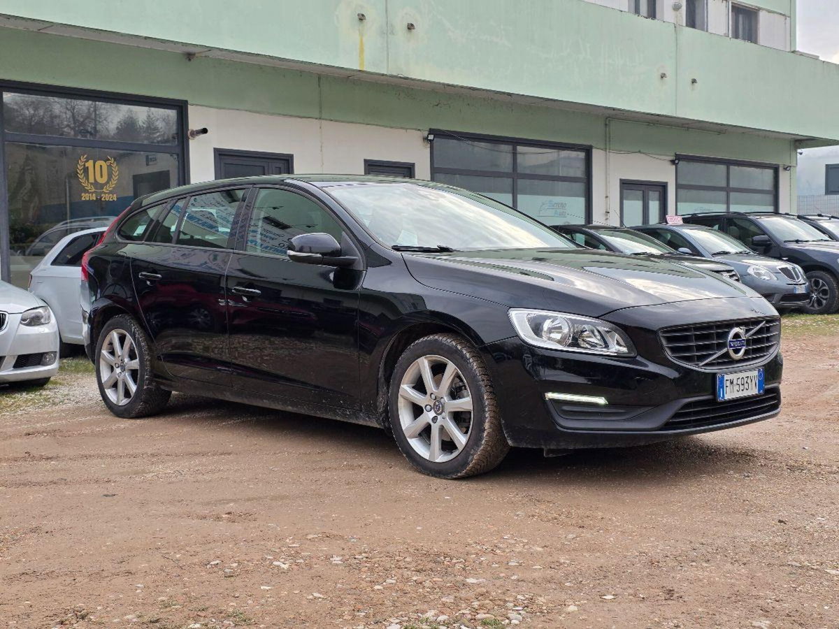 Volvo V60 D2 Geartronic Summum (12)