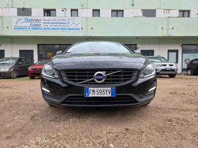 Volvo V60 D2 Geartronic Summum (2)