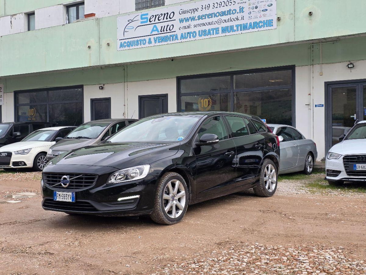 Volvo V60 D2 Geartronic Summum (5)