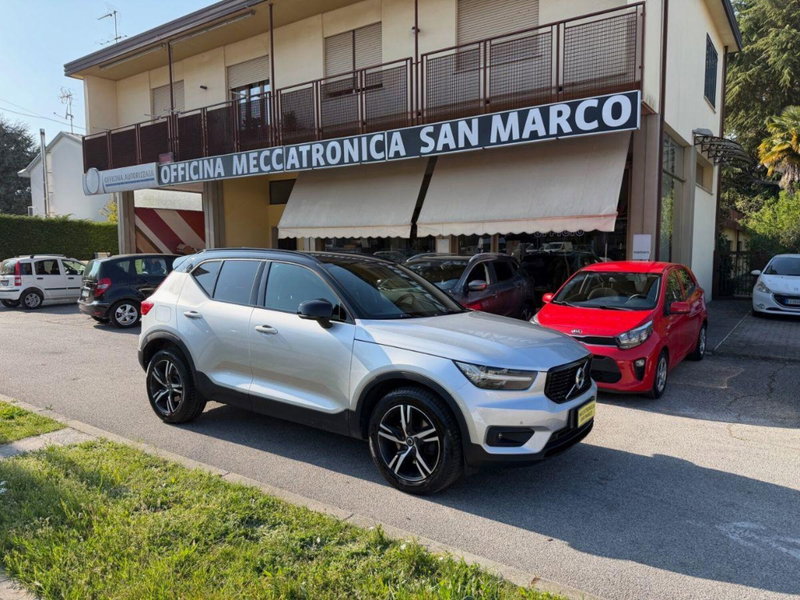 Volvo XC40 D4 AWD Geartronic R-design