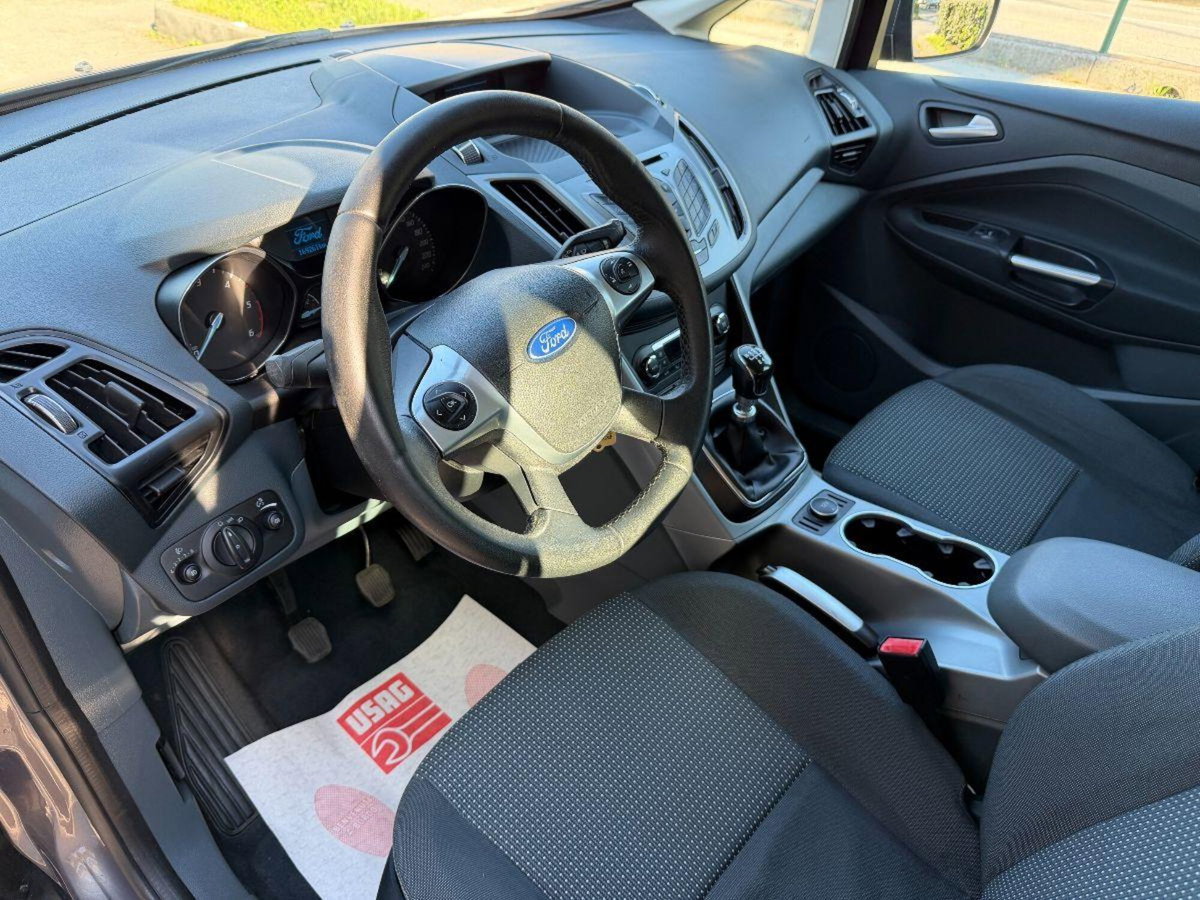 Ford C-Max 1.6 TDCi 115CV Titanium (11)