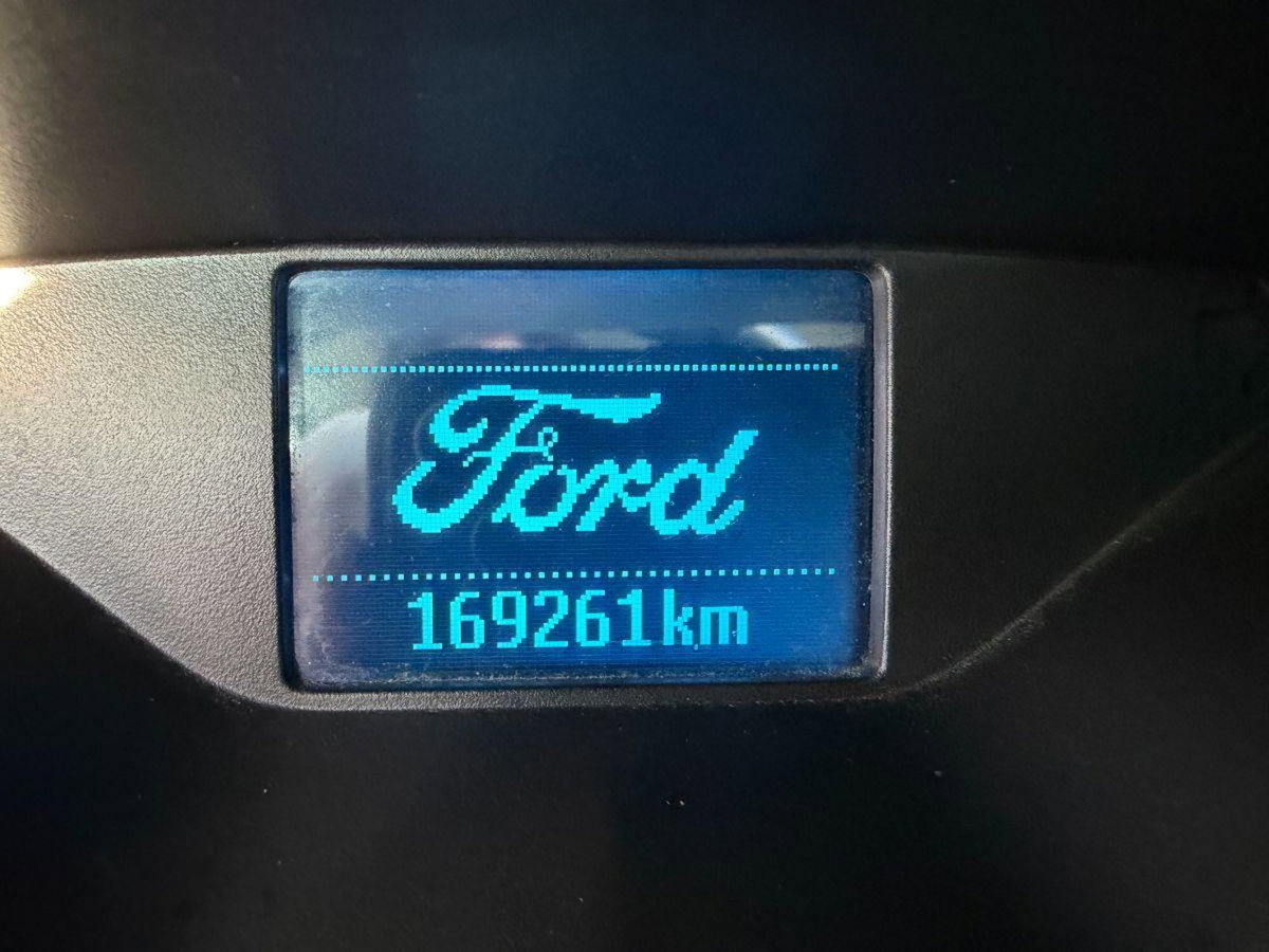 Ford C-Max 1.6 TDCi 115CV Titanium (14)