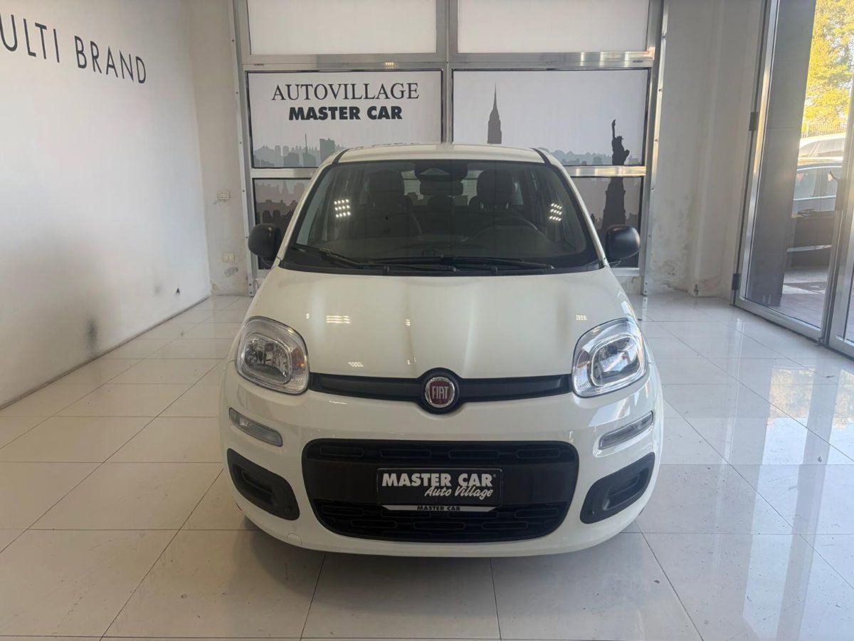 Fiat Panda 1.0 FireFly S&S Hybrid City Cross (5)