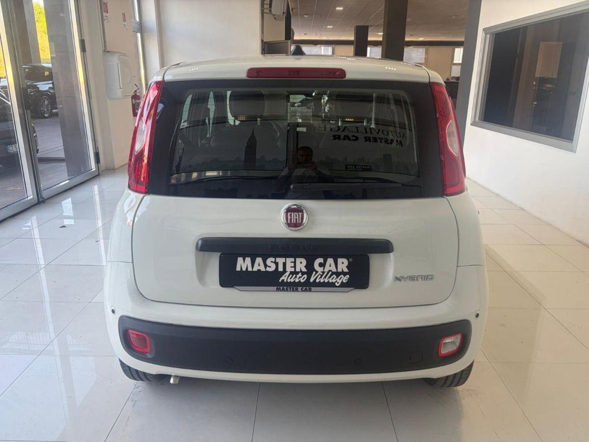 Fiat Panda 1.0 FireFly S&S Hybrid City Cross (6)