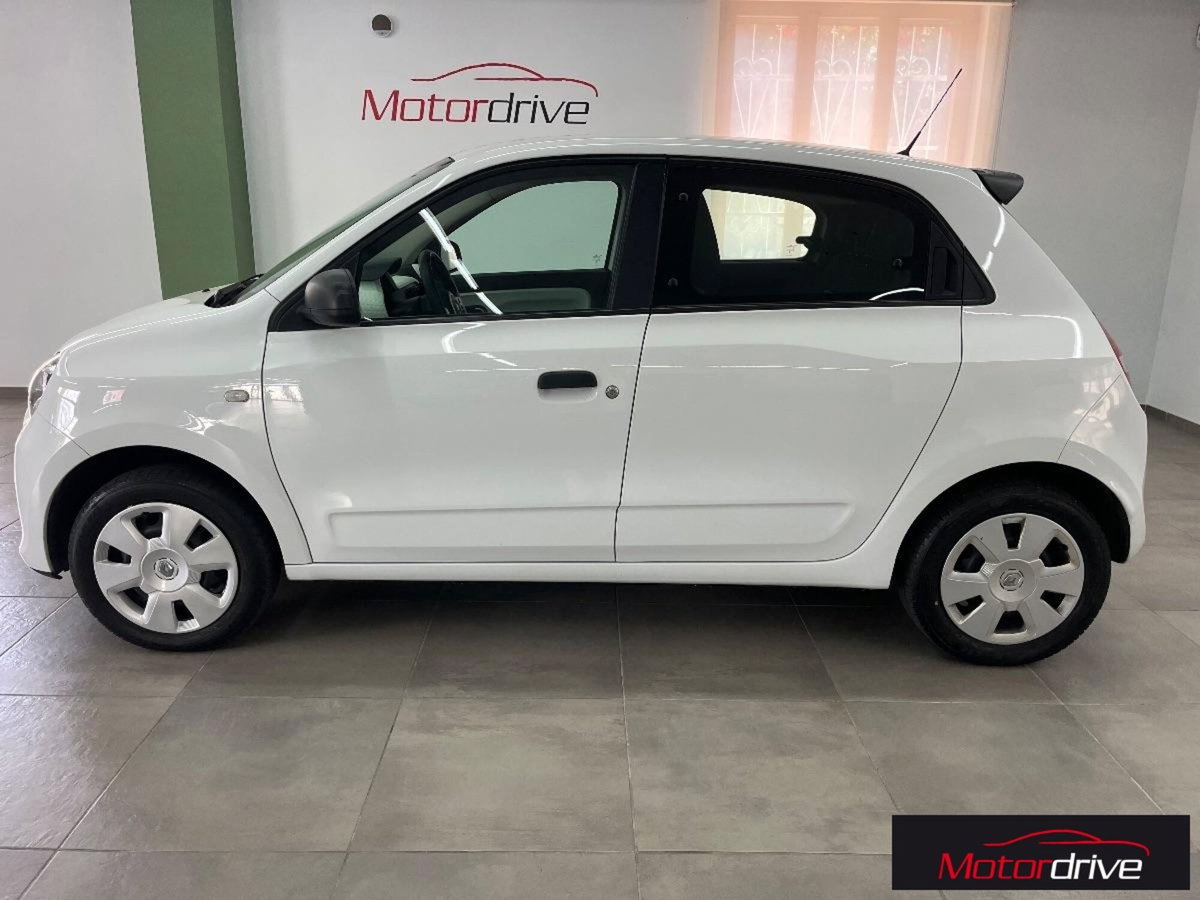 Renault Twingo SCe Life (6)