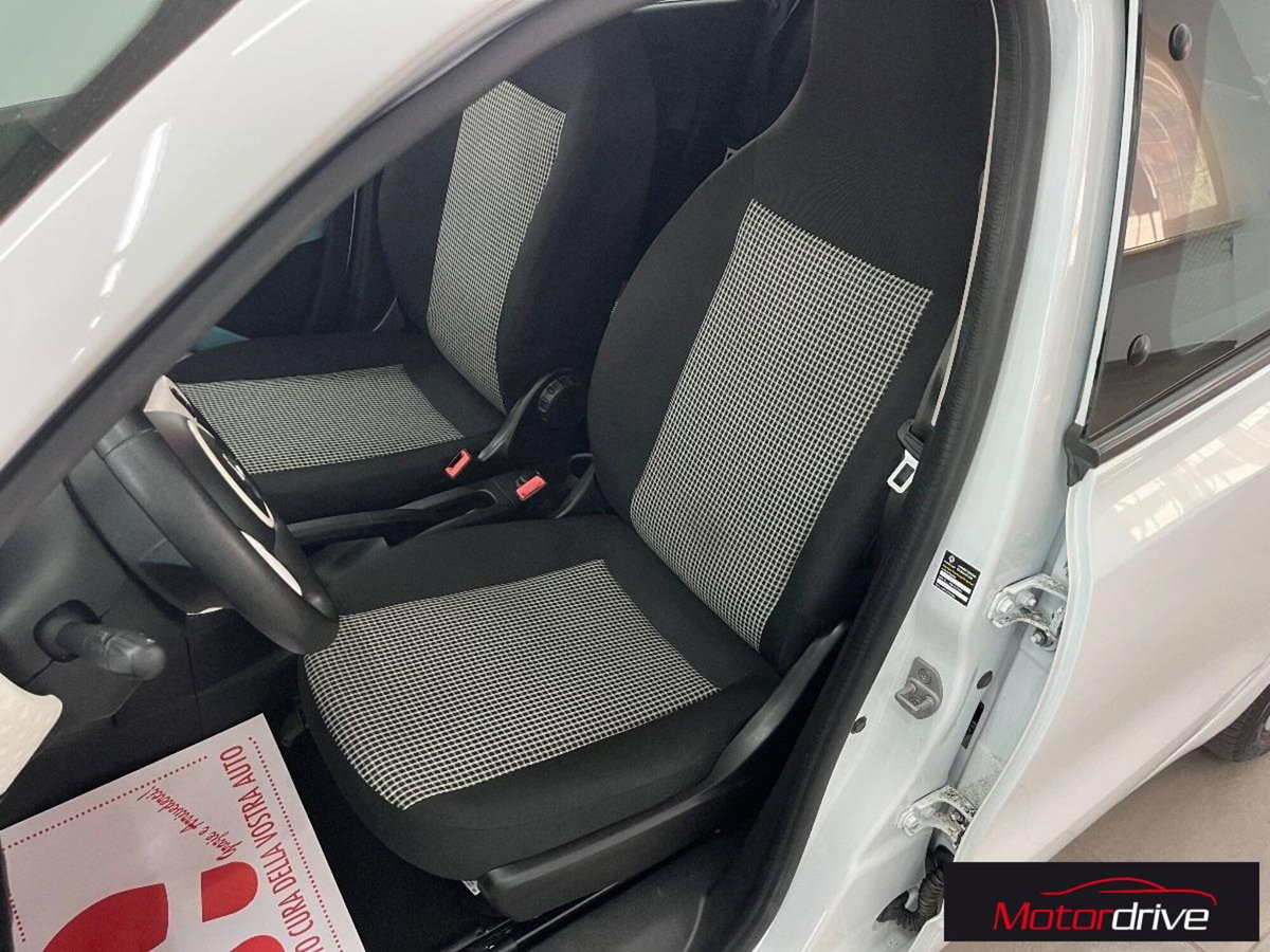 Renault Twingo SCe Life (8)