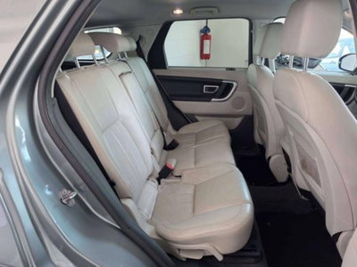 Land Rover Discovery Sport 2.0 TD4 150 CV HSE Luxury (14)