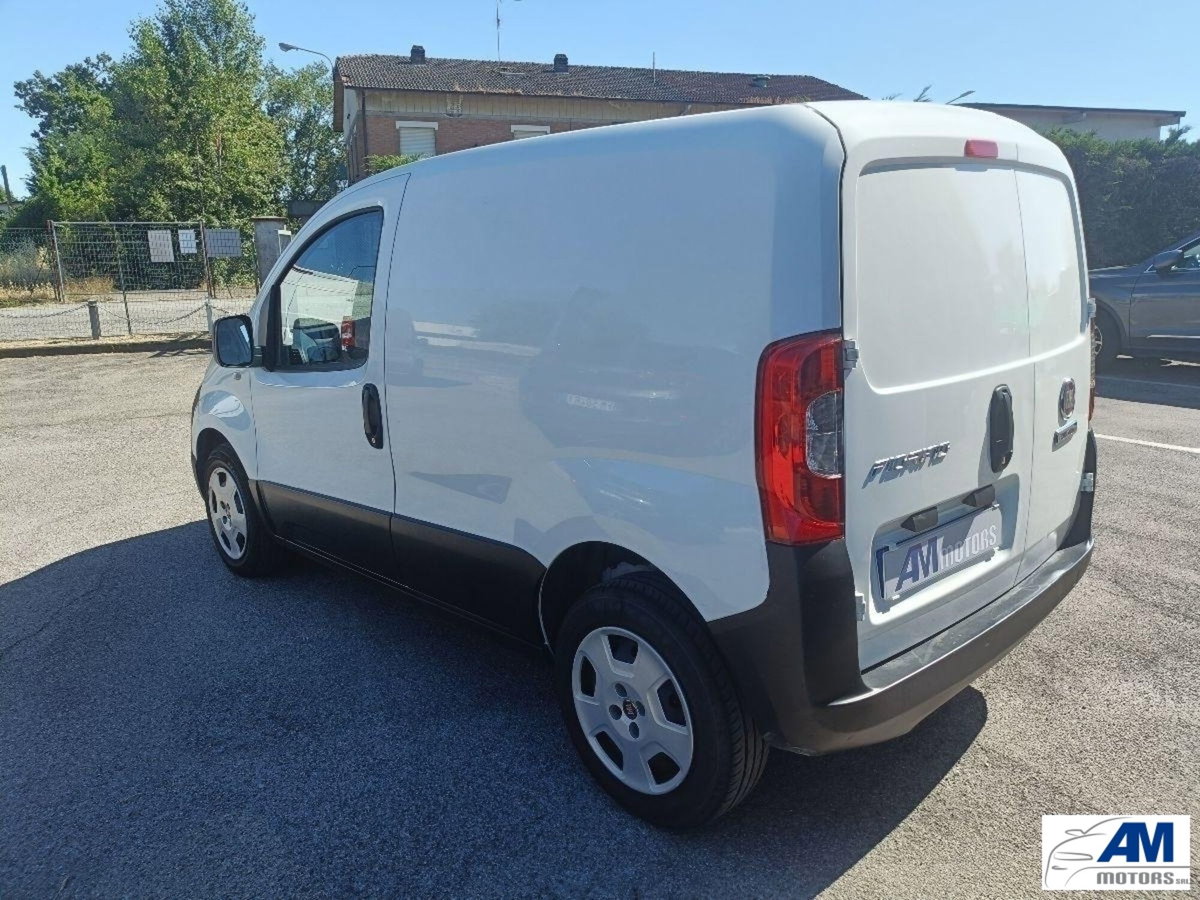 Fiat Fiorino 1.3 MJT 95CV Cargo (8)