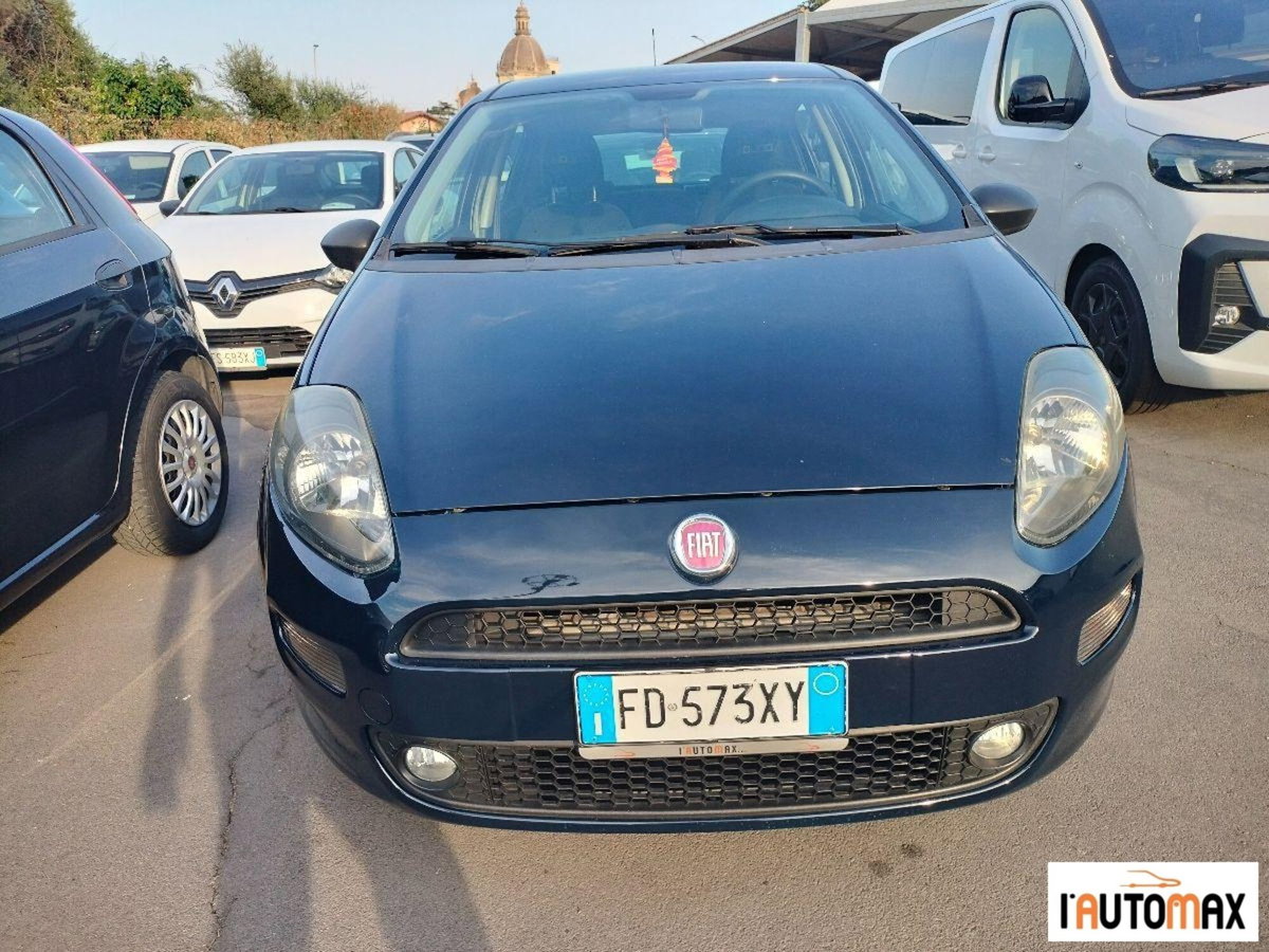 Fiat Punto 1.4 8V 5 porte Easypower Street (2)