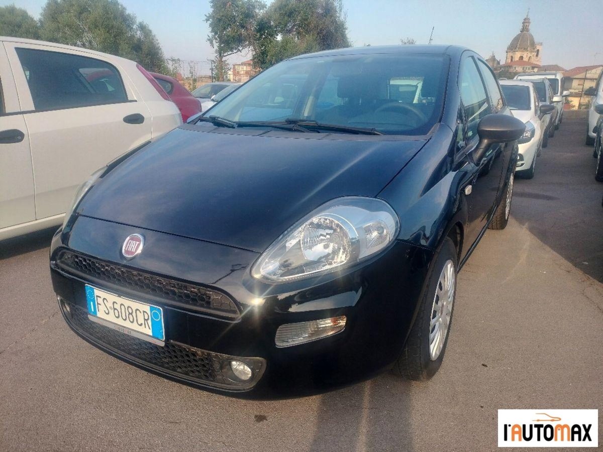 Fiat Punto 1.3 MJT II S&S 95 CV 5 porte Street