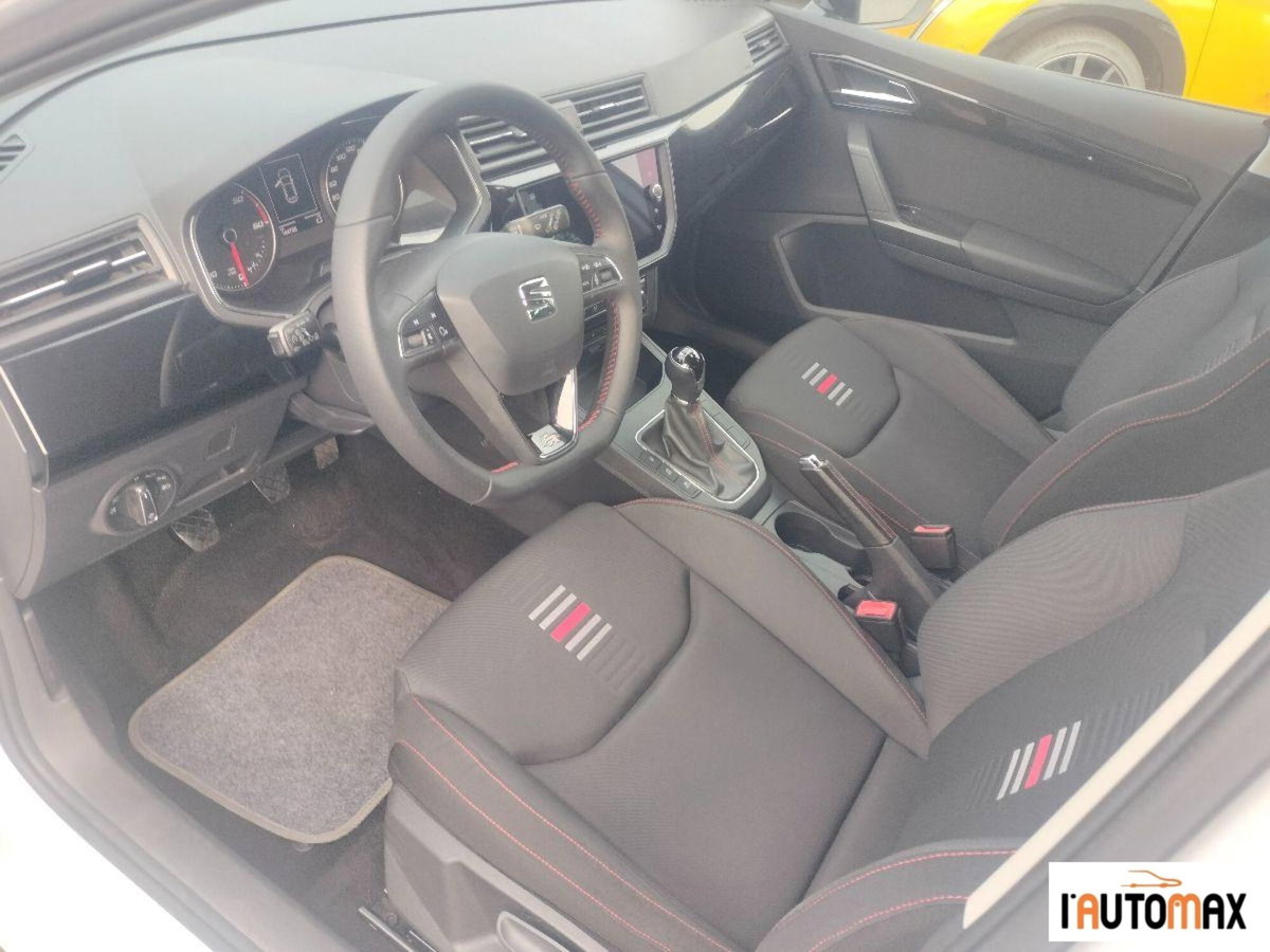 SEAT Ibiza 1.6 TDI 95 CV 5 porte FR (7)