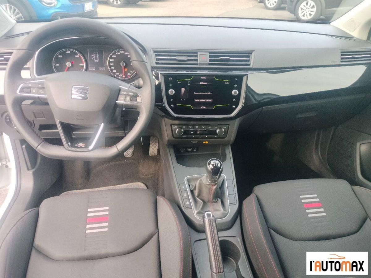 SEAT Ibiza 1.6 TDI 95 CV 5 porte FR (9)