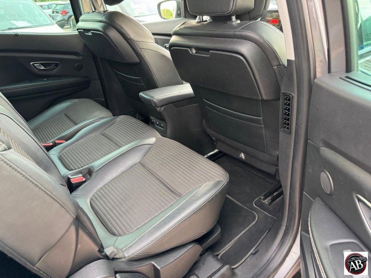 Renault Grand Scénic 1.6 dci energy Bose 130cv (16)