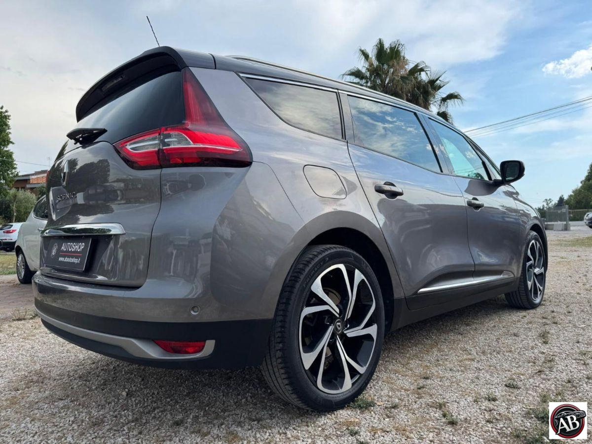 Renault Grand Scénic 1.6 dci energy Bose 130cv (6)