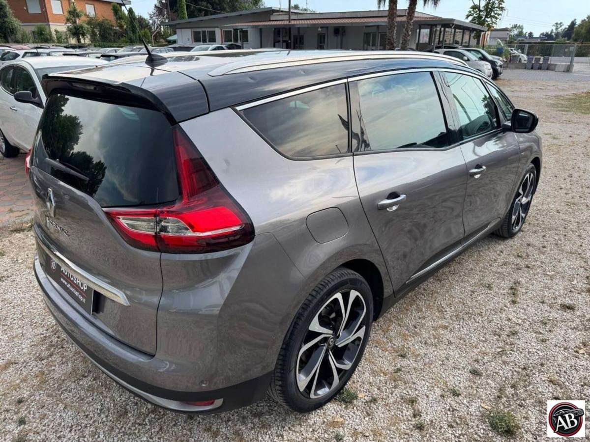 Renault Grand Scénic 1.6 dci energy Bose 130cv (7)