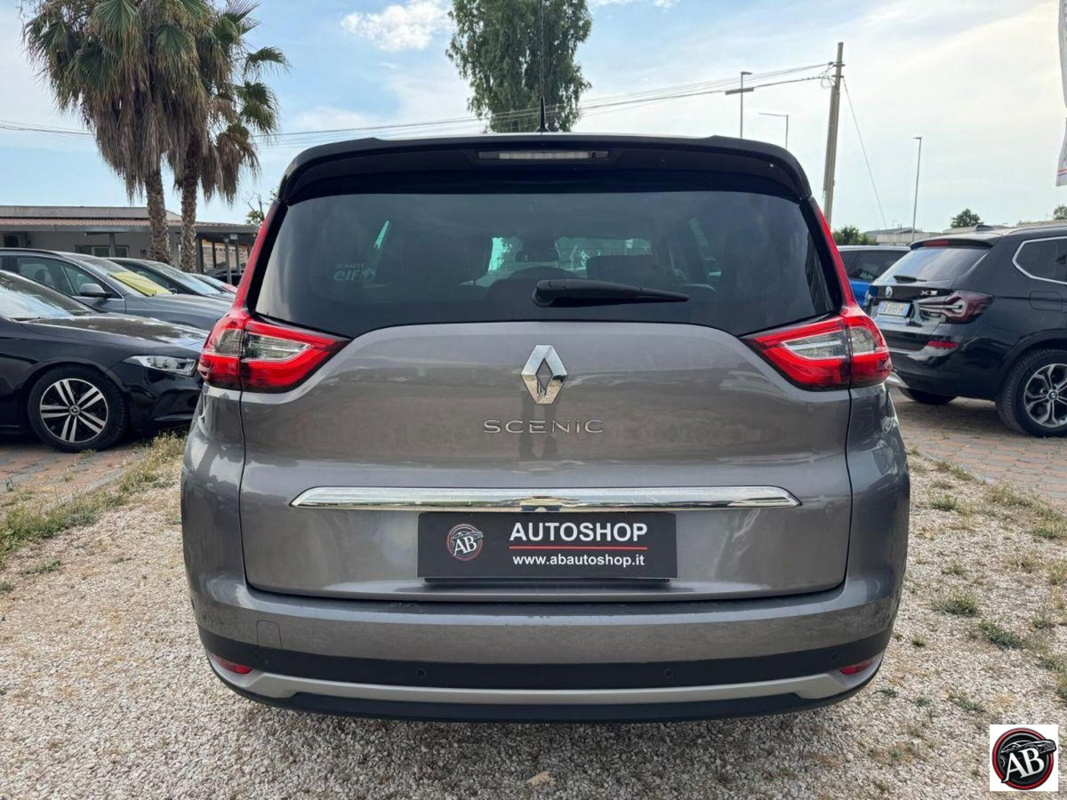 Renault Grand Scénic 1.6 dci energy Bose 130cv (8)
