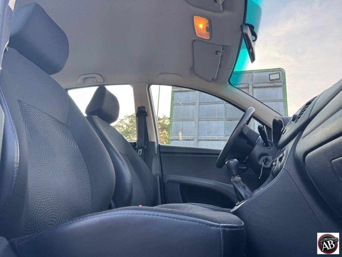 Hyundai i10 1.1 12V Classic (14)