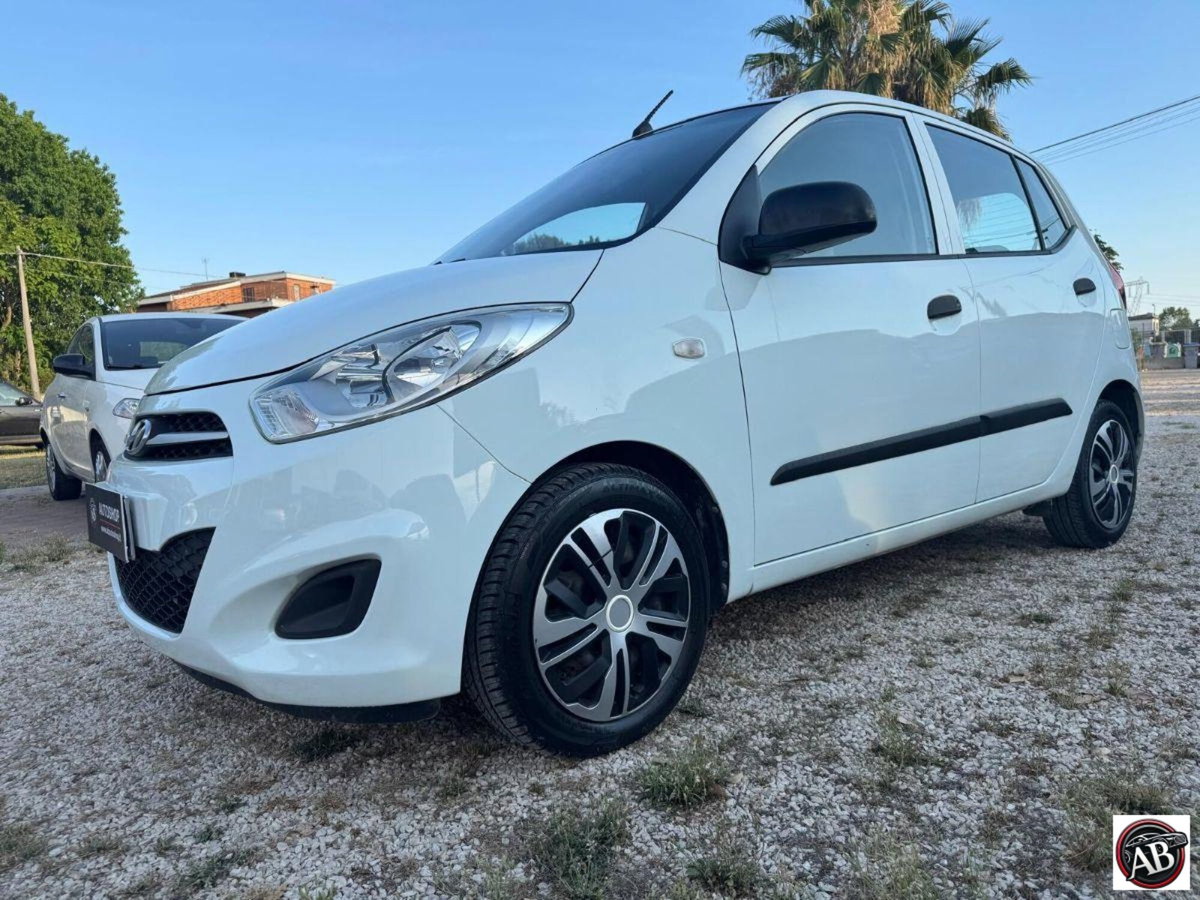 Hyundai i10 1.1 12V Classic (2)