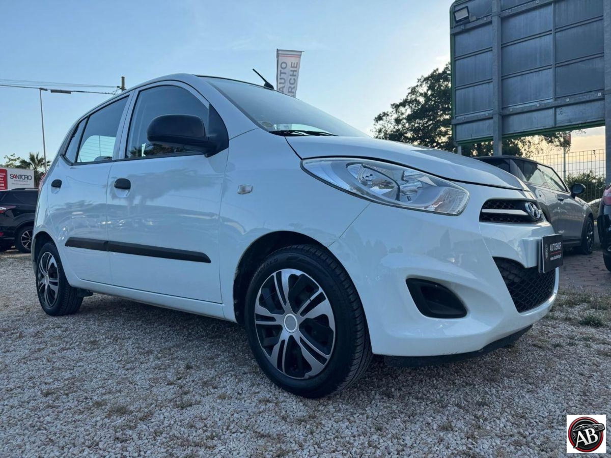 Hyundai i10 1.1 12V Classic (5)