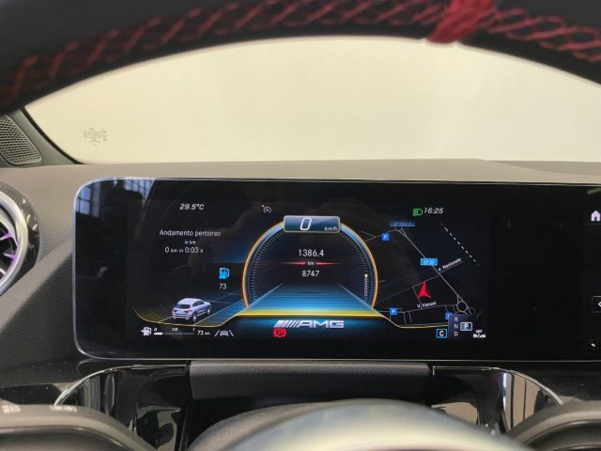 Mercedes-Benz GLA SUV 45 S 4Matic+ AMG (5)