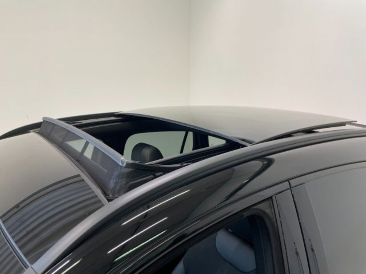 Mercedes-Benz GLA SUV 45 S 4Matic+ AMG (8)