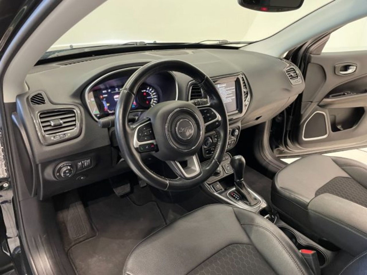 Jeep Compass 1.3 T4 190CV PHEV AT6 4xe Limited (15)